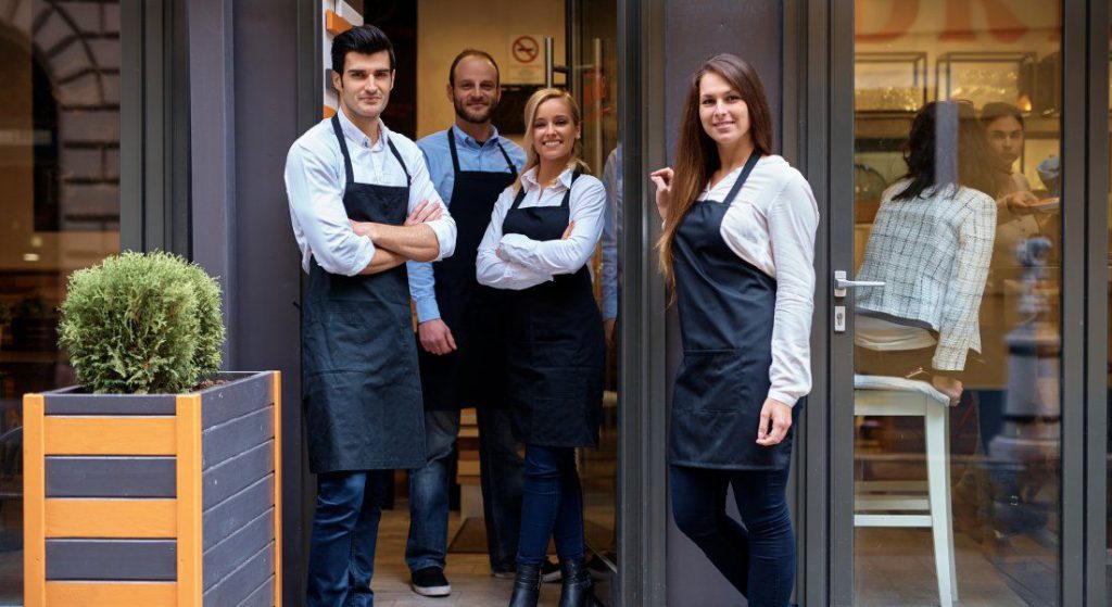hire waitresses in Melbourne
