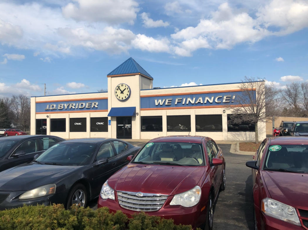 used car dealer in lansing